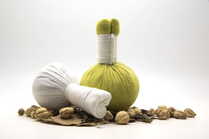 1.5Hrs RelaxingWhole body with Herbcompress -Free Transportation - Key points to know before booking
