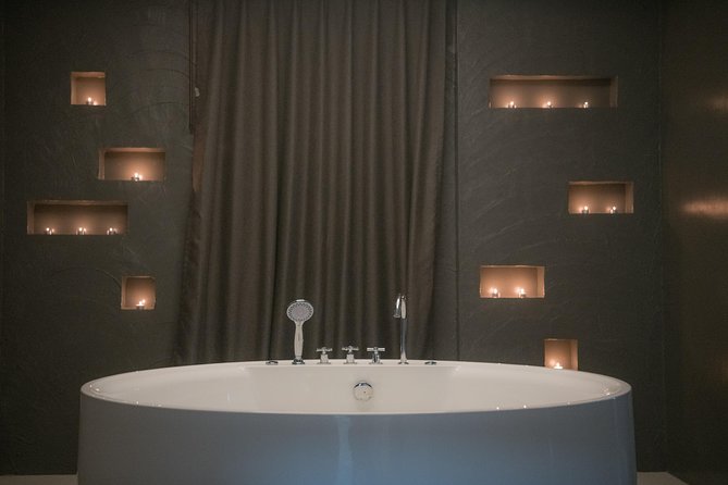 1 Hour Upper Relaxing with Balm or Oil - Free Transportation - From hotel pickup to The Home Massage and Spa