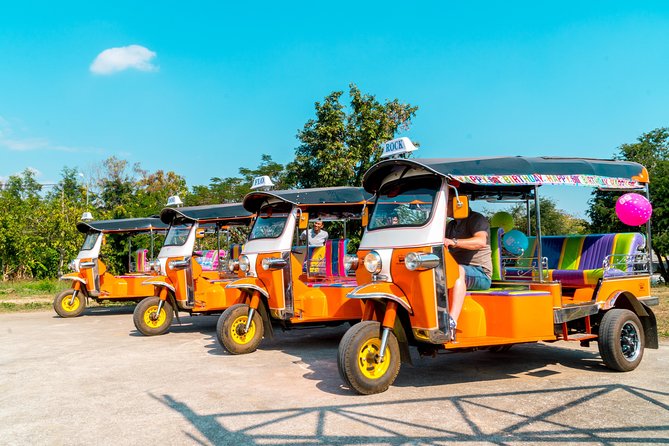 11 Day Tuk Tuk Adventure in Northern Thailand - Day 6: Mountain views on the way to Mae Hong Son