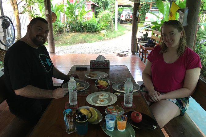 2 days 1 night: Explore Countryside and exclusive Homestay. - Cycling through Chiang Mai’s farm country