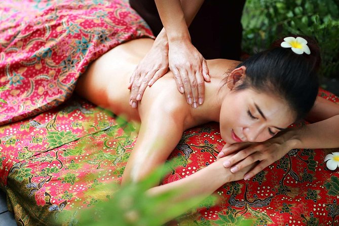 2 Hour Relaxation Luxury Spa Package at Fah Lanna Spa - Old City Branch - The consultation sets the tone