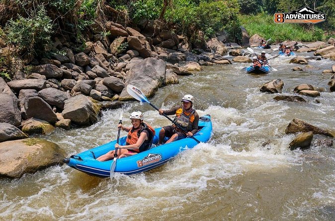 8KM White Water Rafting and 3HRS Jungle Trekking Adventure - Lunch between the jungle and river
