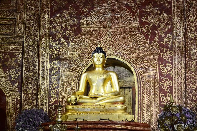 Best of Chiangmai day trip Temples and Sticky waterfall - Lunch and drinks keep the timetable simple