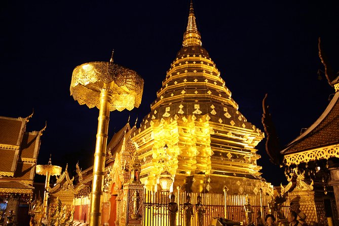 The golden chedi at Wat Phra That Doi Suthep, lit at dusk