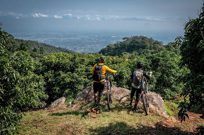 Buffalo Soldier Full Day Mountain Biking Tour Chiang Mai - The afternoon ride and 4:00 pm snack