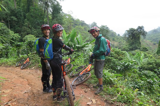 Buffalo Soldier Trail Mountain Biking Tour from Chiang Mai with Lunch - The YT Jeffsy and protective equipment