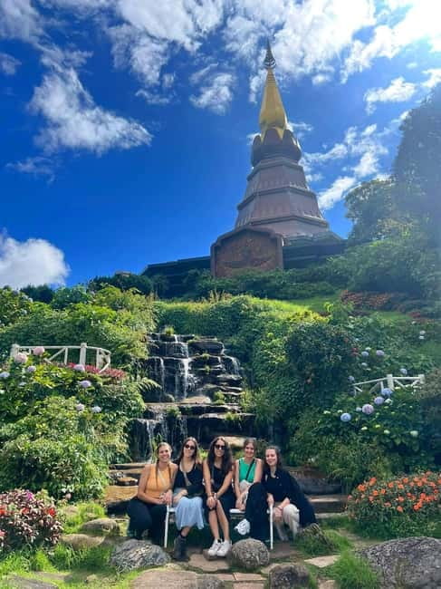 Chang Mai: Doi Inthanon Day Tour w/Waterfalls & Hilltribes - The King’s and Queen’s Pagodas