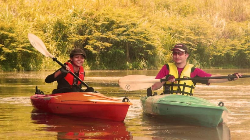 Chiang Mai: 15 km Leisure River Kayaking at Mae Ngat forest - Getting comfortable in a single or double kayak