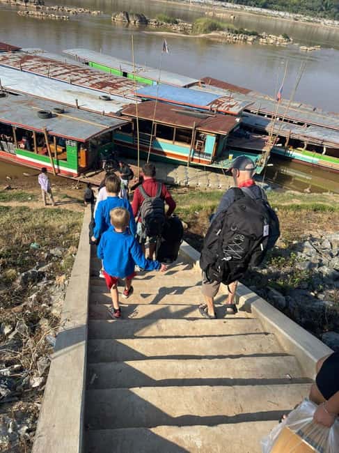 Chiang Mai : 3-Days Slow Boat Trip to Luang Prabang, Loas - What the guide does, and what the guide does not do