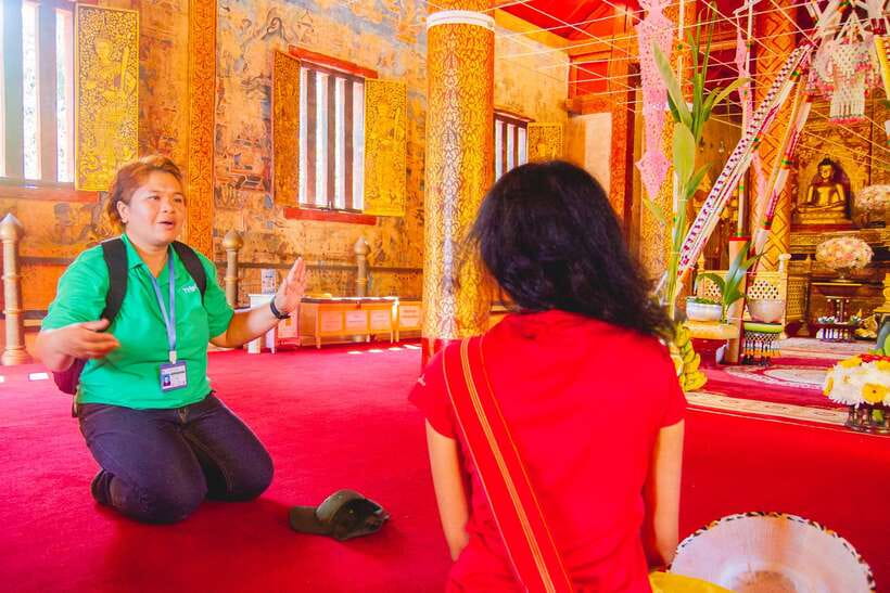 Chiang Mai: 3 Hour Old City and Temples Guided Walking Tour - Finishing at Wat Phra Singh