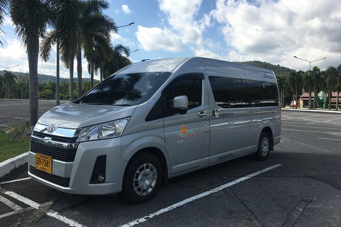 Chiang Mai Airport Private Transfer – Hotel or Airport - The 15 to 30 minute ride into town
