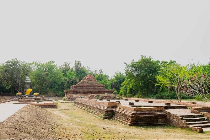 Chiang Mai: Ancient City Tour of Wiang Kum Kam - Wat Chedi Liam, the first temple stop