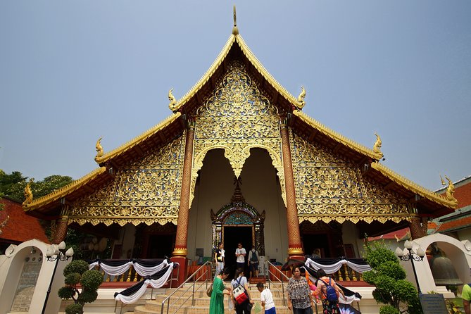 Chiang Mai: Ancient City Tour of Wiang Kum Kam - The Three Kings Monument and city context