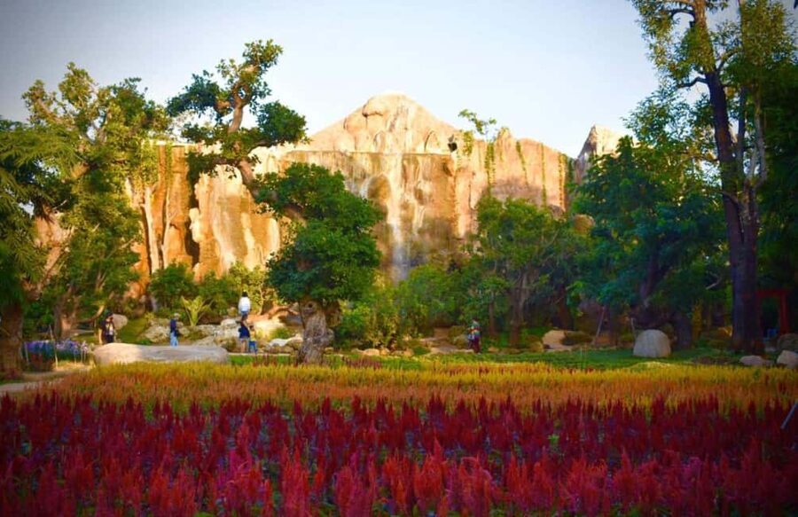 Chiang Mai: Angel Waterfall & Sticky Waterfall & Wat Ban Den - The day’s timing and van rides