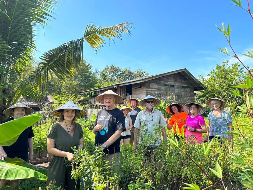 Chiang Mai: Asia Scenic Thai Cooking School - Starting at the Chiang Mai market