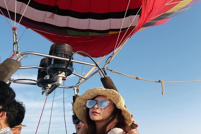 Chiang Mai Balloon Adventure: Classic Basket Balloon Ride - San Sai, gardens, and the hill temple