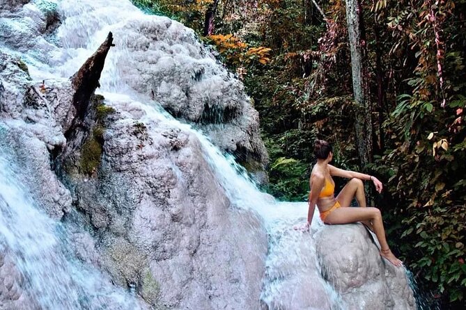 Chiang Mai Chapulin Elephant Care and Sticky Waterfall - Who will enjoy Chapulin most