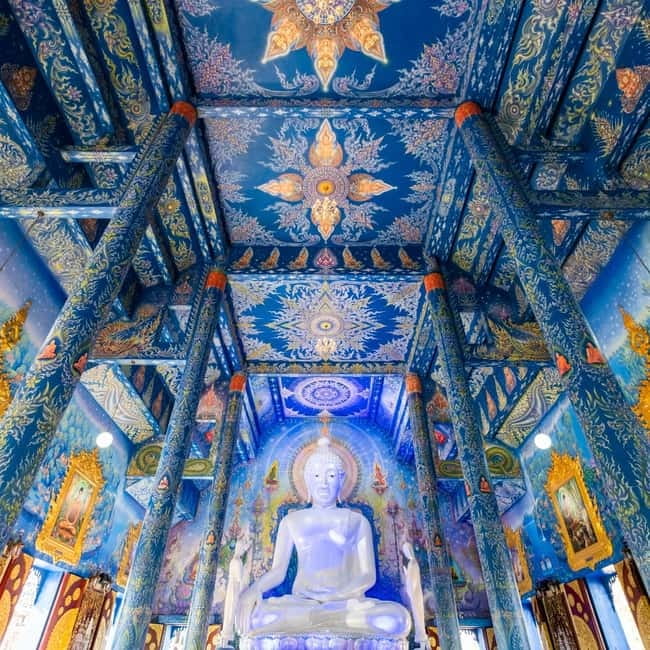 Chiang Mai: Chiang Rai Famous Temples & Hot Springs Day Trip - A long road to Chiang Rai’s best-known temples