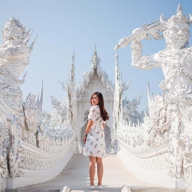 Chiang Mai: Chiang Rai Famous Temples & Hot Springs Day Trip - Four packages, four different ideas of value