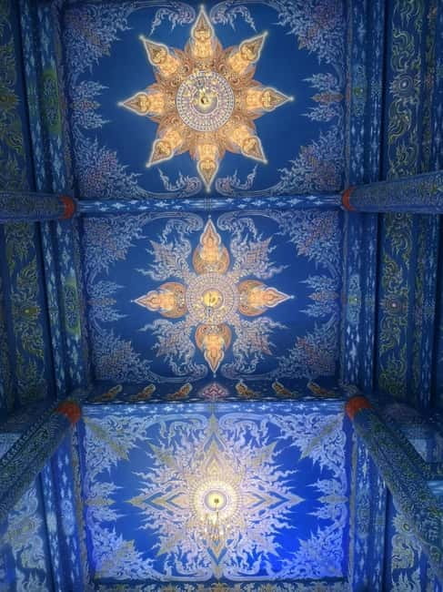 Chiang Mai: Chiang Rai Temples and Long-Neck Karen Village - The Long-Neck Karen village needs a respectful approach