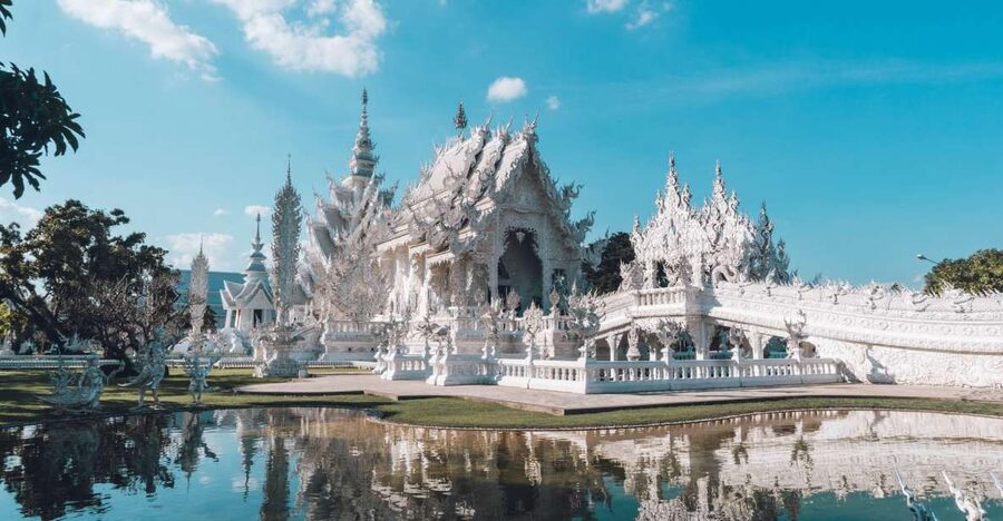 Chiang Mai: Chiang Rai Temples & Black House Discovery Tour - Why this Chiang Rai day trip works