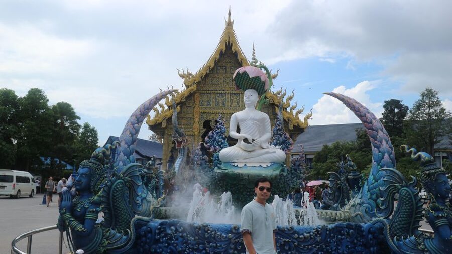 Chiang Mai: Chiang Rai Temples & Black House Discovery Tour - Wat Rong Khun, the White Temple