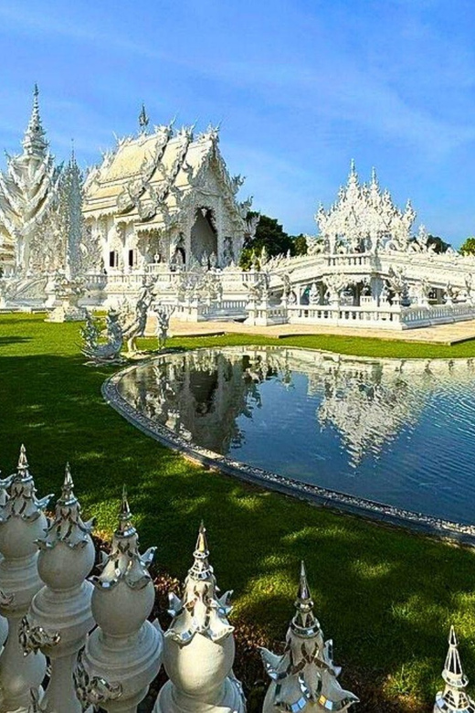 Chiang Mai: Chiang Rai Temples, Golden Triangle & Boat Tour - Blue Temple and its bold Buddhist imagery