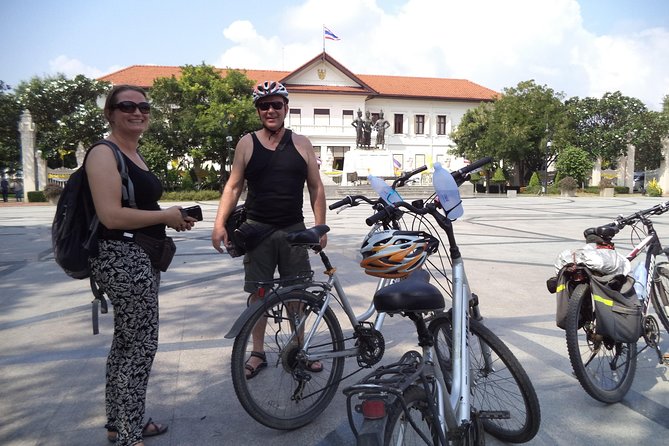 Chiang Mai City Culture Half-Day Cycling Tour - Wat Phra Singh, Chiang Mai’s central religious landmark