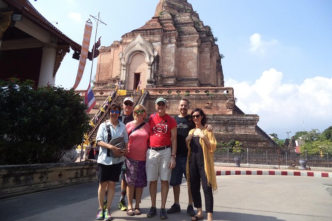 Chiang Mai City Culture Half-Day Cycling Tour - From temple courtyards to a local silversmith