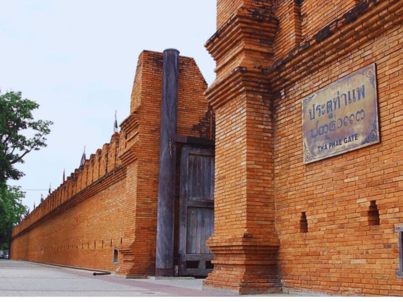 Chiang Mai: City Sightseeing Tour by Tuk Tuk - Comfort, timing, and practical limits