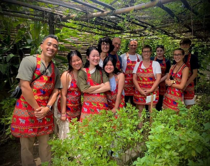 Chiang Mai: Cooking Class, Market & Thai Herbs Garden Tour - Why the market visit matters