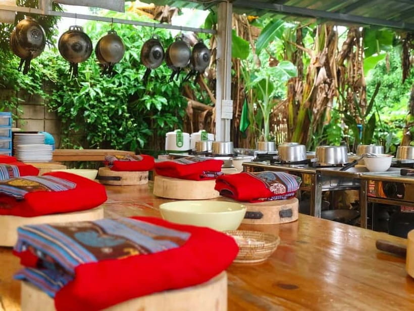 Chiang Mai: Cooking Class, Market & Thai Herbs Garden Tour - Cooking with Wave, Flook, Tu, Kat, Toey, or Balloon