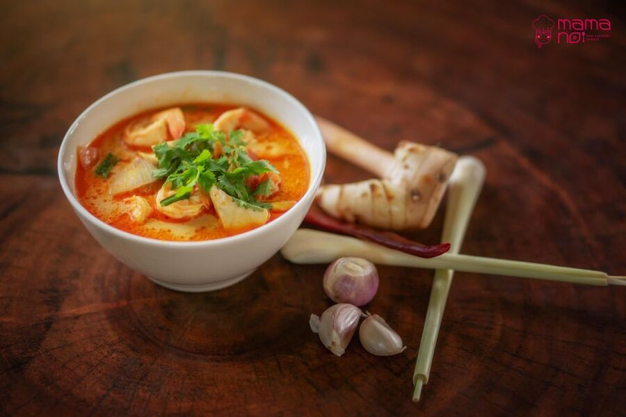 Chiang Mai: Cooking Class with Organic Farm at Mama Noi - The Market Stop Shows You Thai Ingredients in Context