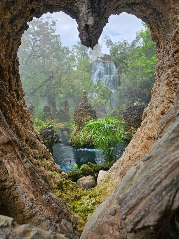 Chiang Mai: Dantewada Land of Angels & Sticky Waterfall Tour - Dantewada Land of Angels, a playful photo stop