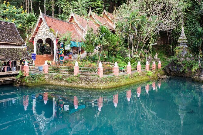 Chiang Mai Day Tour: Chiang Dao Cave and Hill Tribes - What the guides add to the day