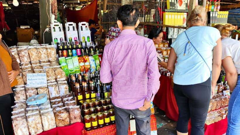 Chiang Mai:Doi Inthanon National Park & Hike at Kew Mae Pan - Ban Mae Klang Luang and village-grown coffee