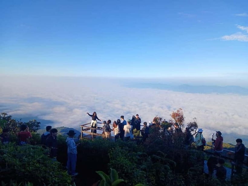 Chiang Mai: Doi Inthanon Park and Kew Mae Pan 2-Hour Hike - Kew Mae Pan Trail: 3.2 kilometers on foot