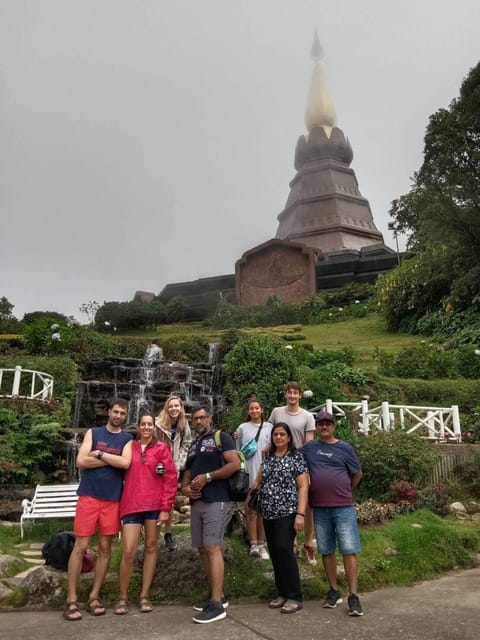 Chiang Mai: Doi Inthanon Park and Pha Dok Siew Hike Day Trip - Guide quality and group size