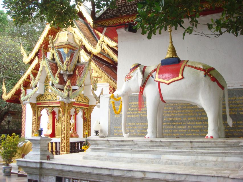 Chiang Mai: Doi Suthep and Hmong Village Half-Day Tour - Small details that improve the morning