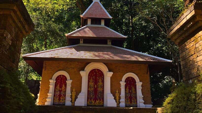 Chiang Mai: Doi Suthep and Wat Pha Lat Temple Evening Tour - Is $22 good value?