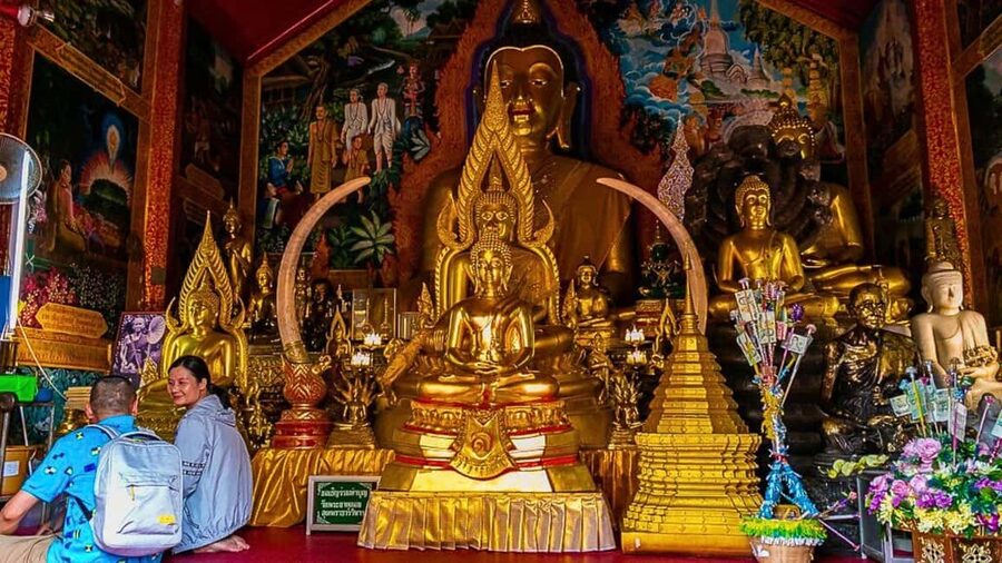 Chiang Mai: Doi Suthep Temple & Hmong Hill Tribe Culture - What the four-hour schedule really feels like