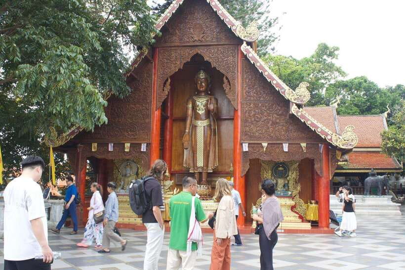 Chiang Mai: Elephant Sanctuary, Monk Trail & Doi Suthep Tour - What to pack for the trail and river