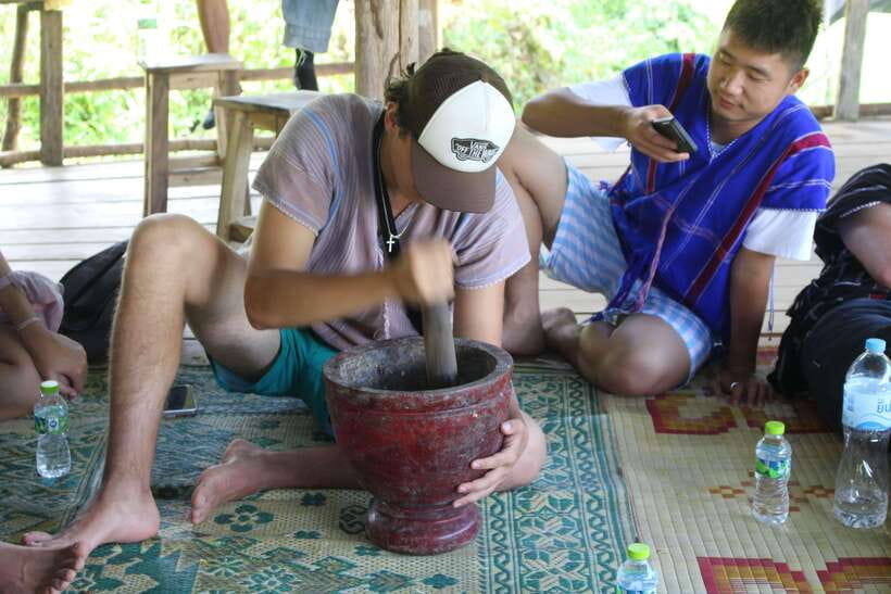 CHIANG MAI ELEPHANT VILLAGE SANCTUARY JUNGLE ADVENTURE - Who will enjoy this jungle day