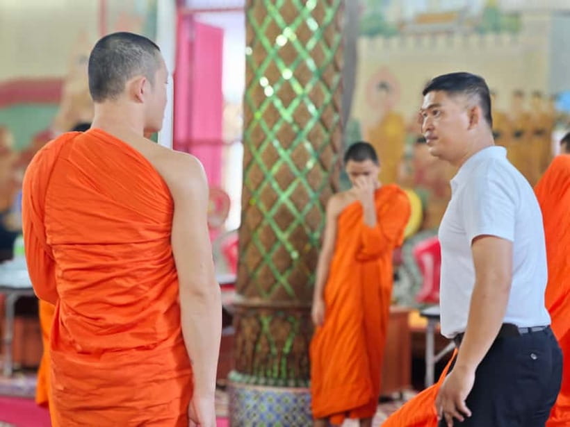 Chiang Mai: Evening Chanting & Meditation - The 15-minute guided meditation
