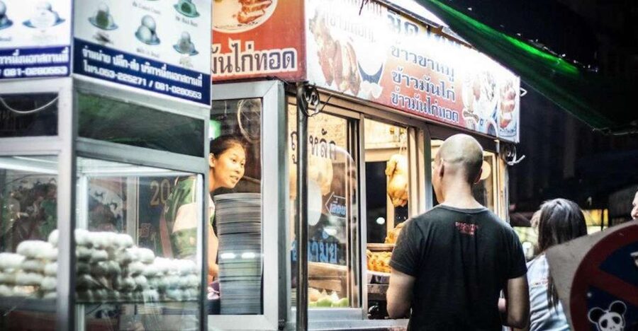 Chiang Mai: Evening Local Street Food Market Tour - How much food do you really get?