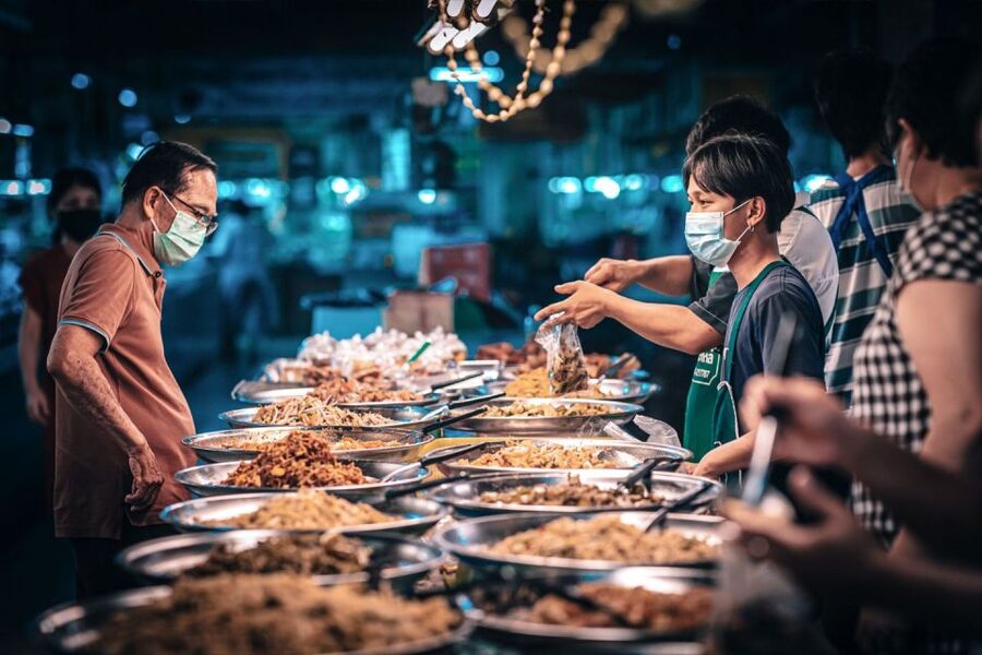 Chiang Mai: Food Tour by Songtheaw Truck with 15+ Tastings - Who will get the most from this experience?