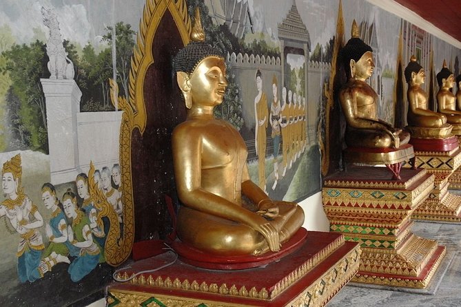 Chiang Mai: Guided City & Temple Discovery with Hotel Pickup - Wat Phra That Doi Suthep and the mountain setting