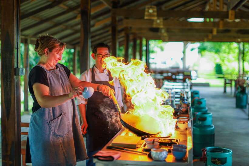 Chiang Mai: HALF-DAY COOKING COURSE at a Thai Cooking Farm - Cooking five Thai dishes at your own station