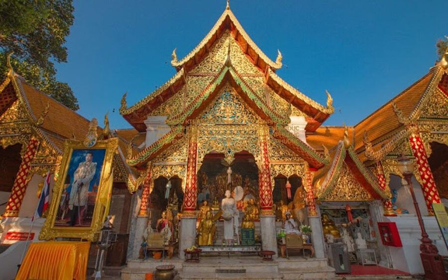 Chiang Mai: Half day Doi Suthep and Meo Village - Guides Mark and Susie can shape the experience