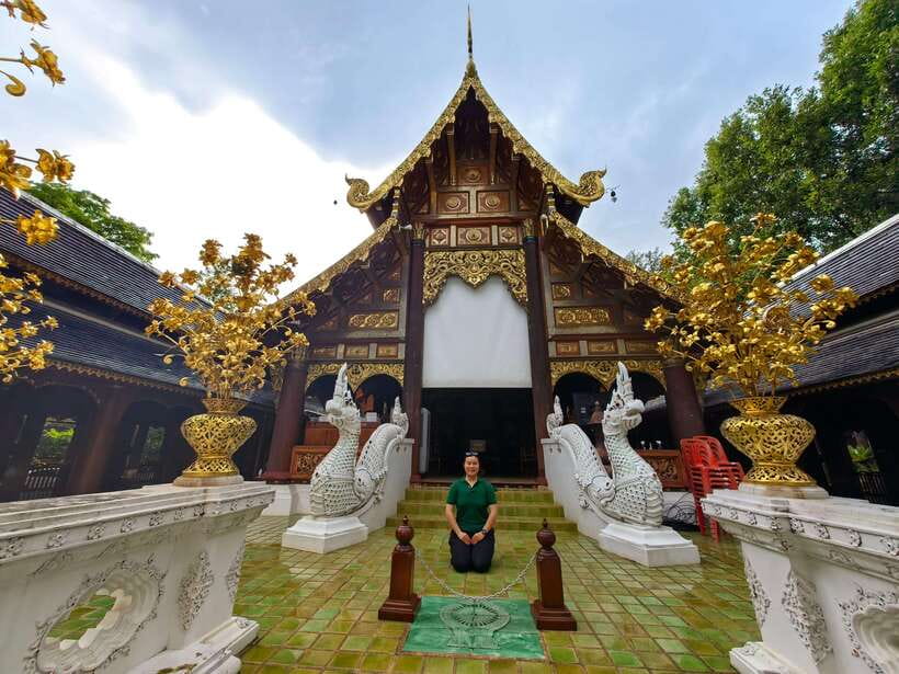 Chiang Mai:Hidden Gems: From Ancient Ruins to Serene Temples - Wat Ton Kwen and traditional Lanna woodwork